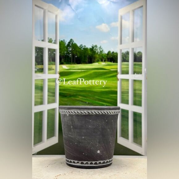 Chantito Scalloped Black Concrete Planter without drainage hole - Picture 1 of 9